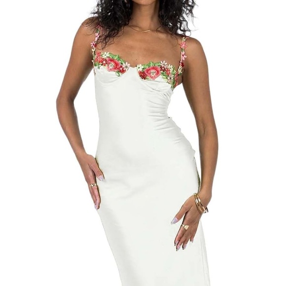 Floral Embroidered Maxi - Picture 4 of 11